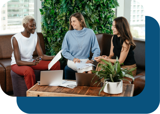 Three young ladies talk